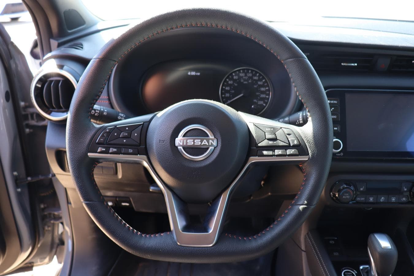 Nissan Kicks 2024 — photo 10