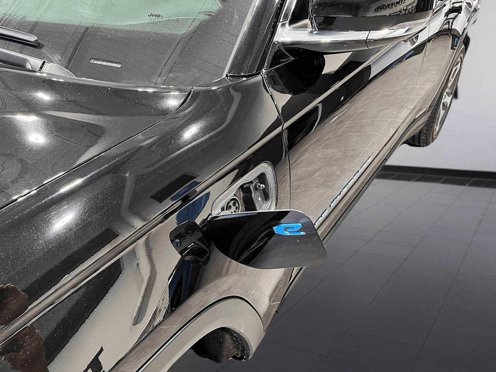 Jeep Grand Cherokee 4xe 2023 — photo 10