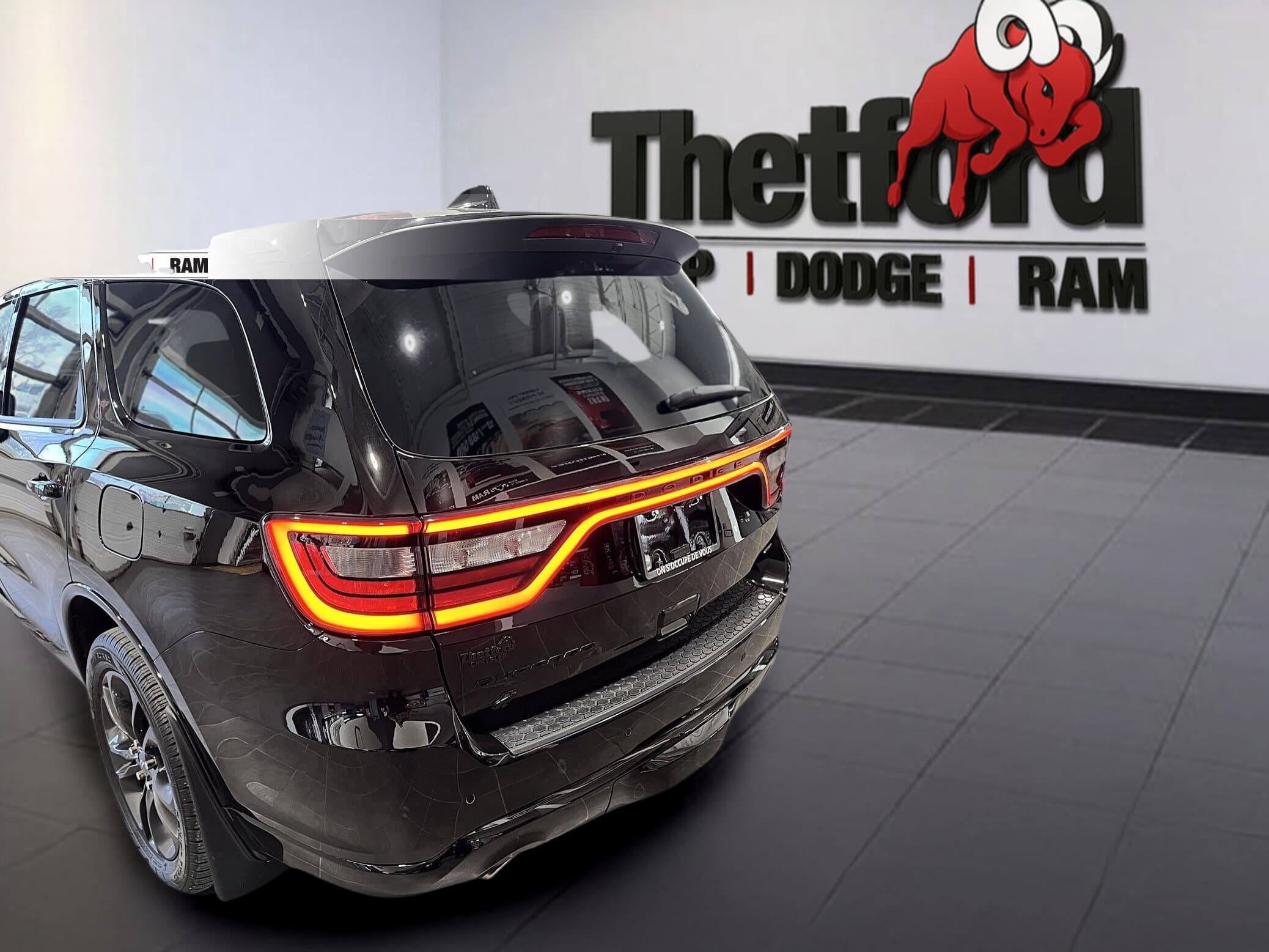 Dodge Durango 2022 — photo 4