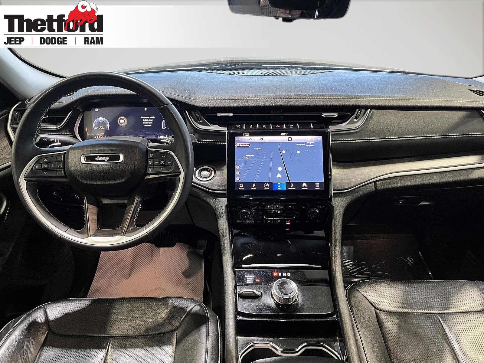 Jeep Grand Cherokee 2023 — photo 14