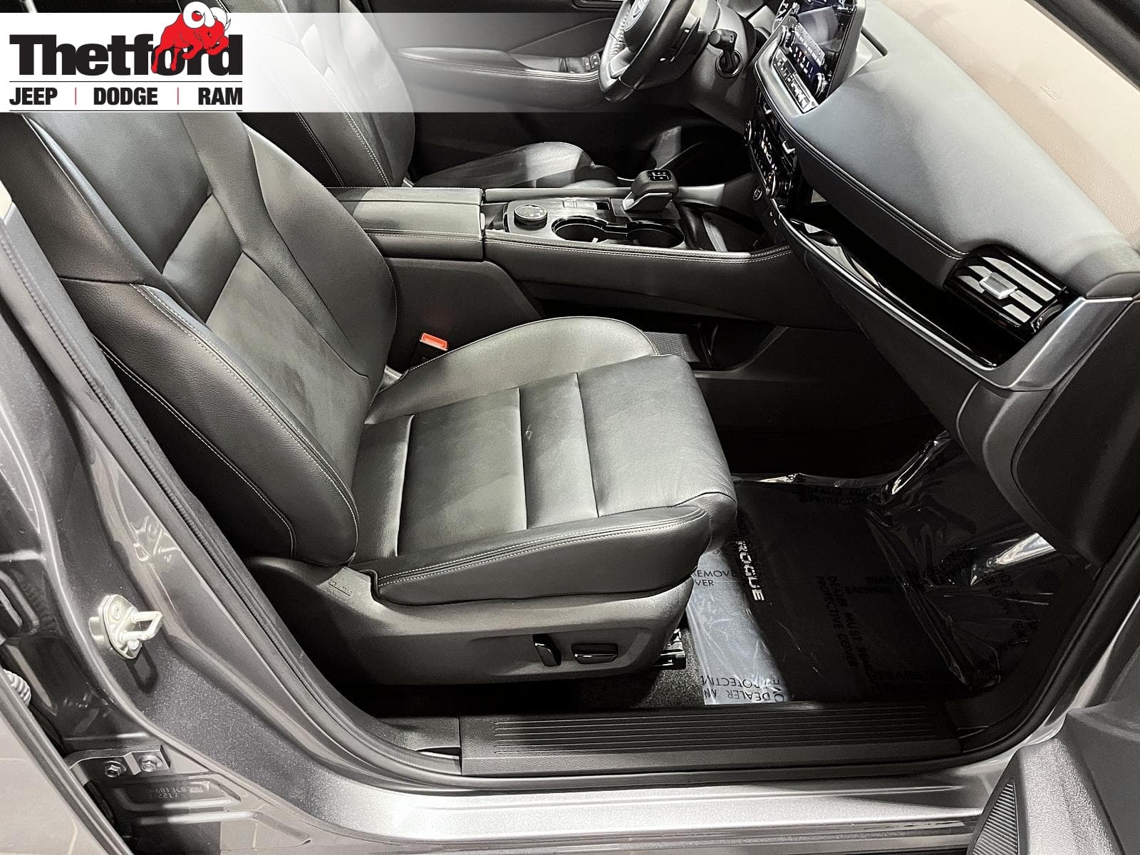 Nissan Rogue 2022 — photo 19