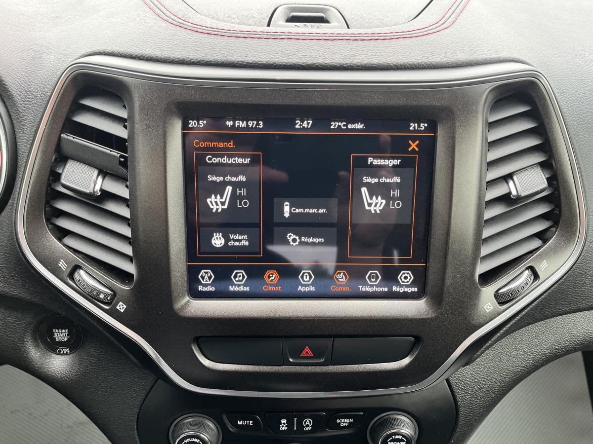 Jeep Cherokee 2019 — photo 14