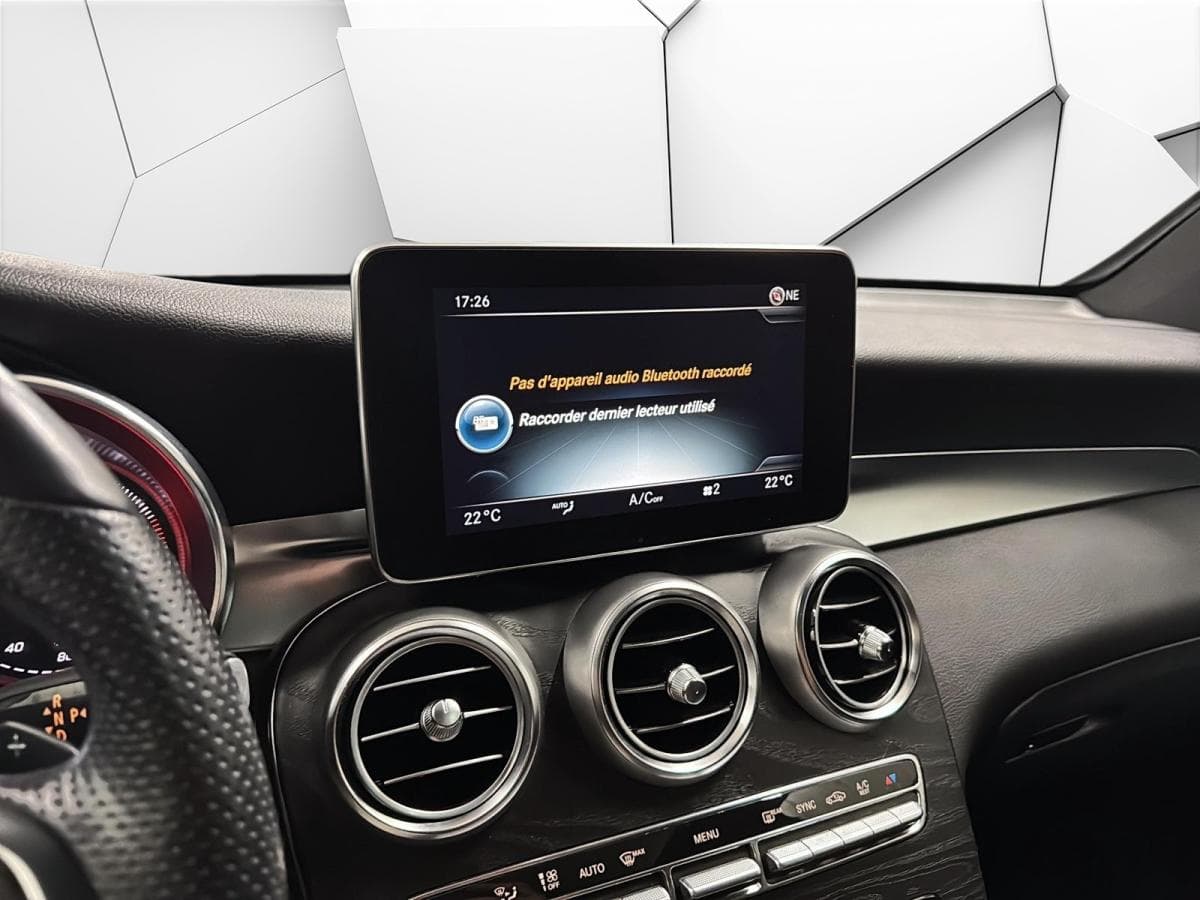 Mercedes-Benz GLC 2019 — photo 14