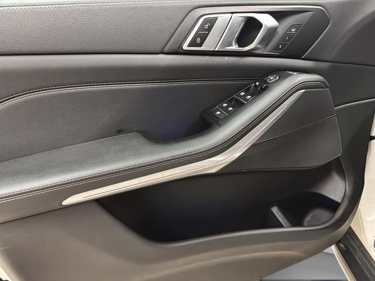BMW X5 2023 — photo 14