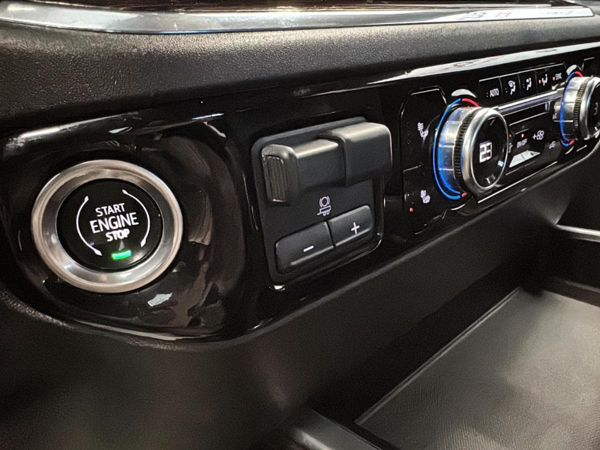 GMC Sierra 1500 2023 — photo 20