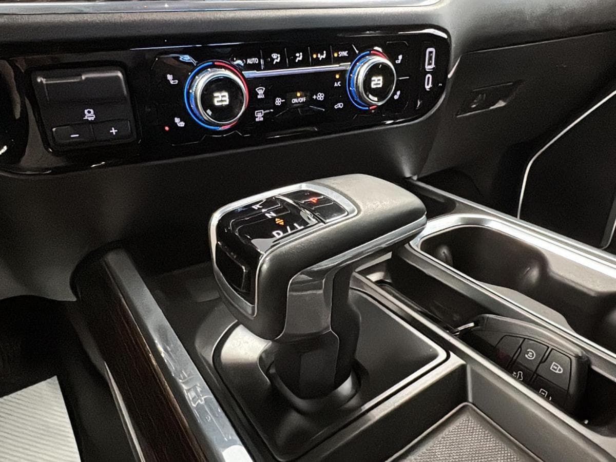 GMC Sierra 1500 2023 — photo 21
