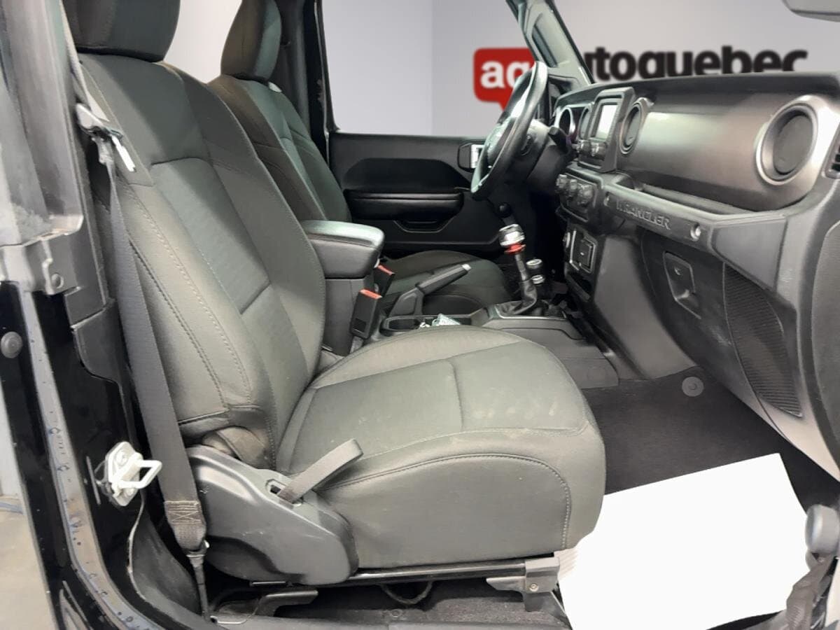 Jeep Wrangler 2020 — photo 20