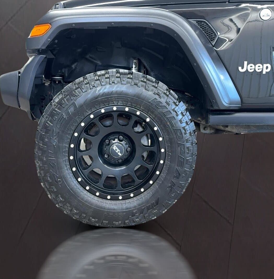 Jeep Wrangler 2020 — photo 8