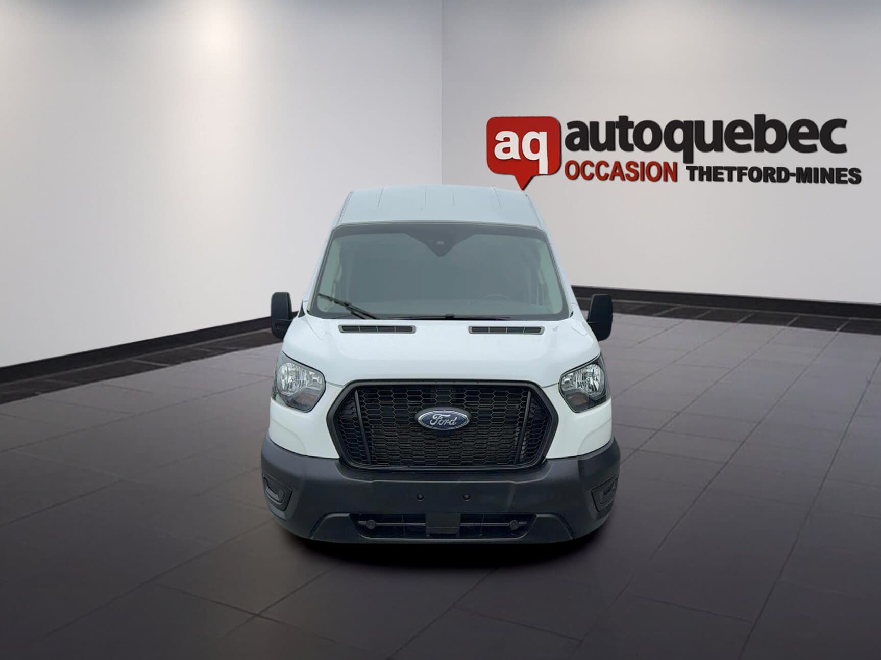 Ford Transit Cargo Van 2024 — photo 3