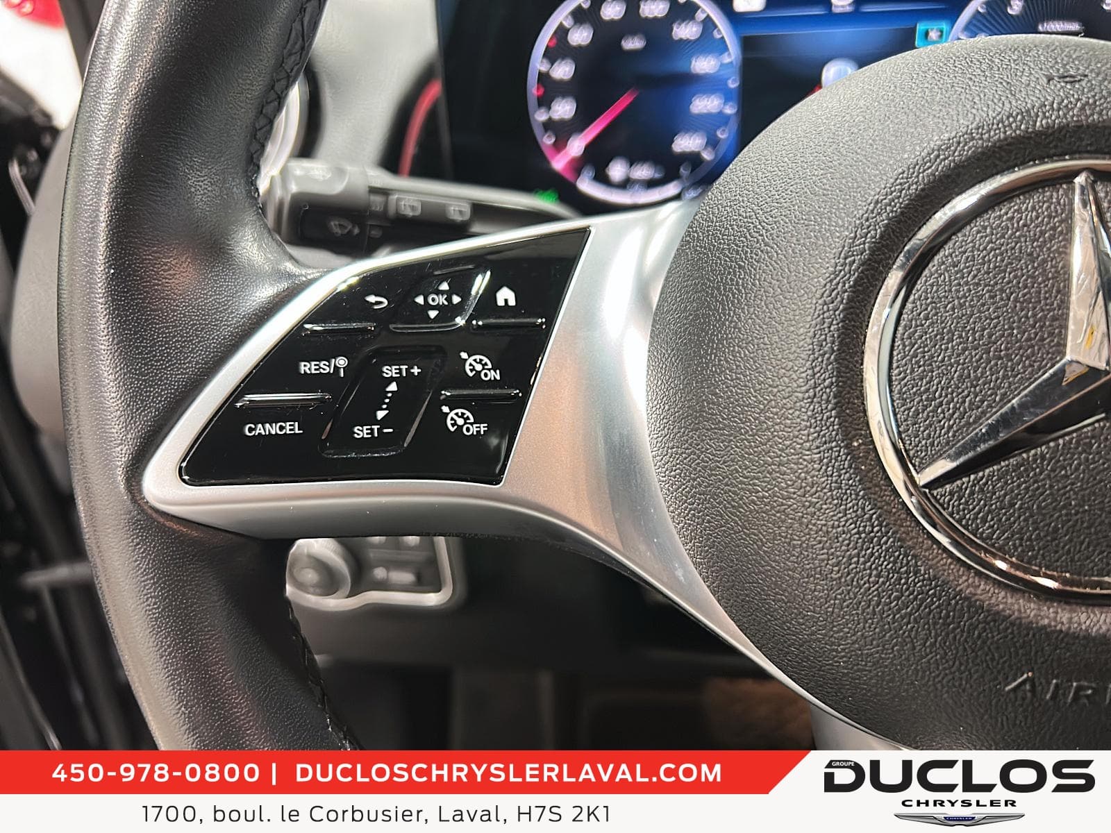 Mercedes-Benz GLB 250 2024 — photo 18