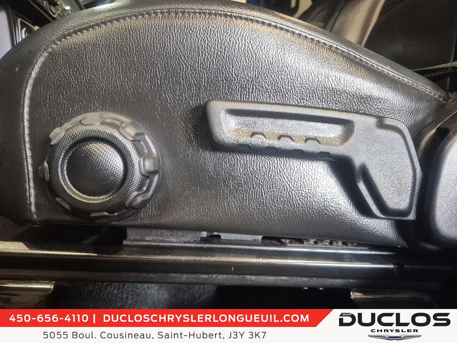Jeep Wrangler 4xe 2023 — photo 16