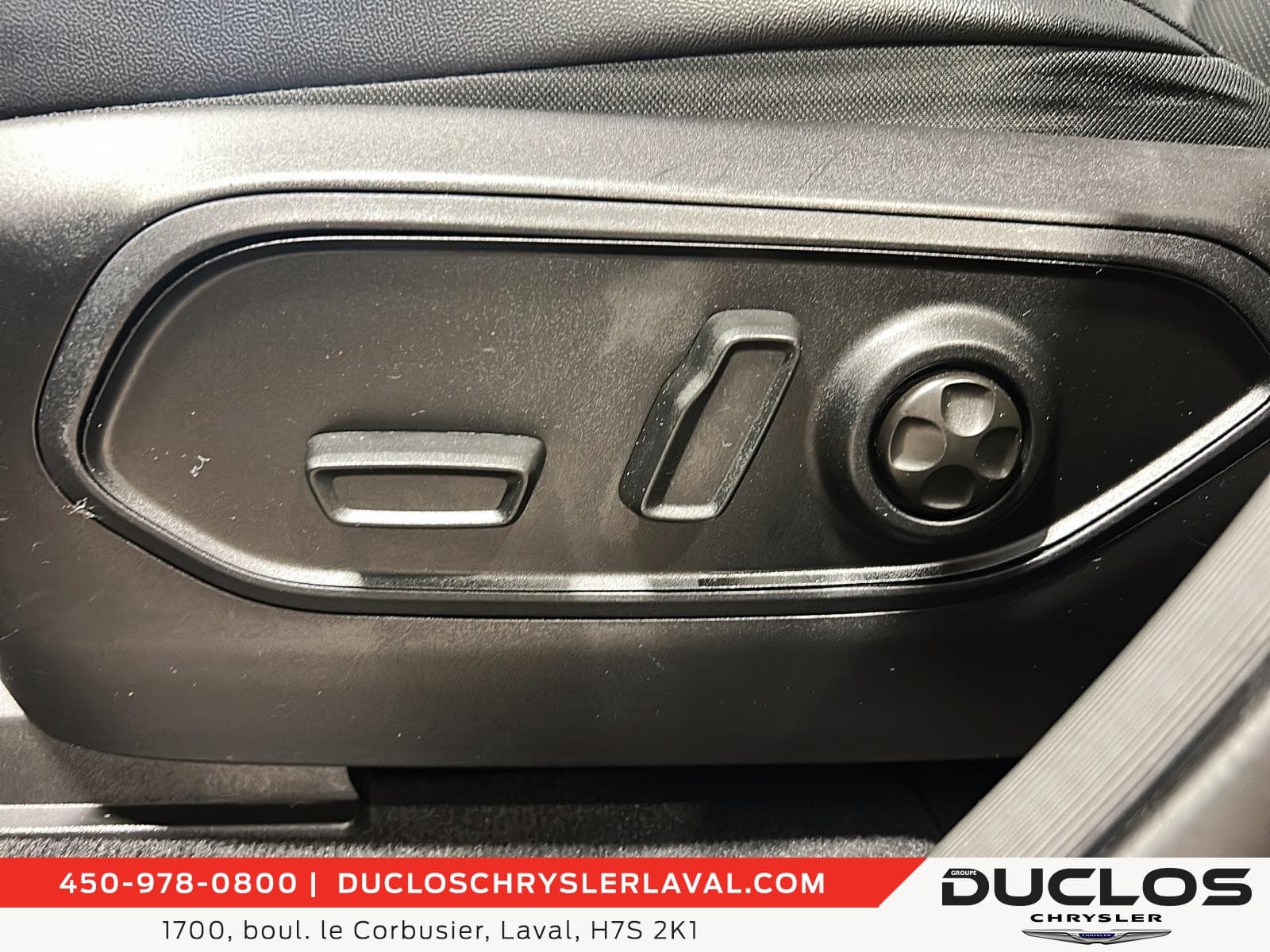 Jeep Grand Cherokee 2024 — photo 17