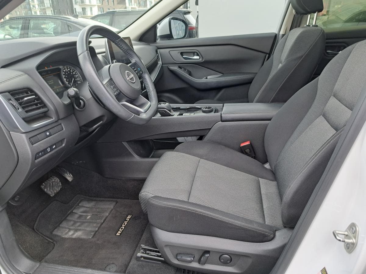 Nissan Rogue 2024 — photo 9