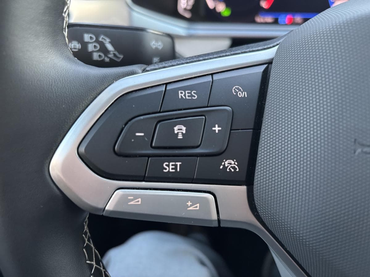 Volkswagen Taos 2025 — photo 12