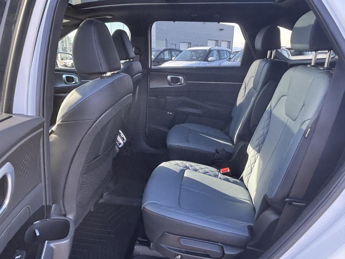 Kia Sorento 2025 — photo 11