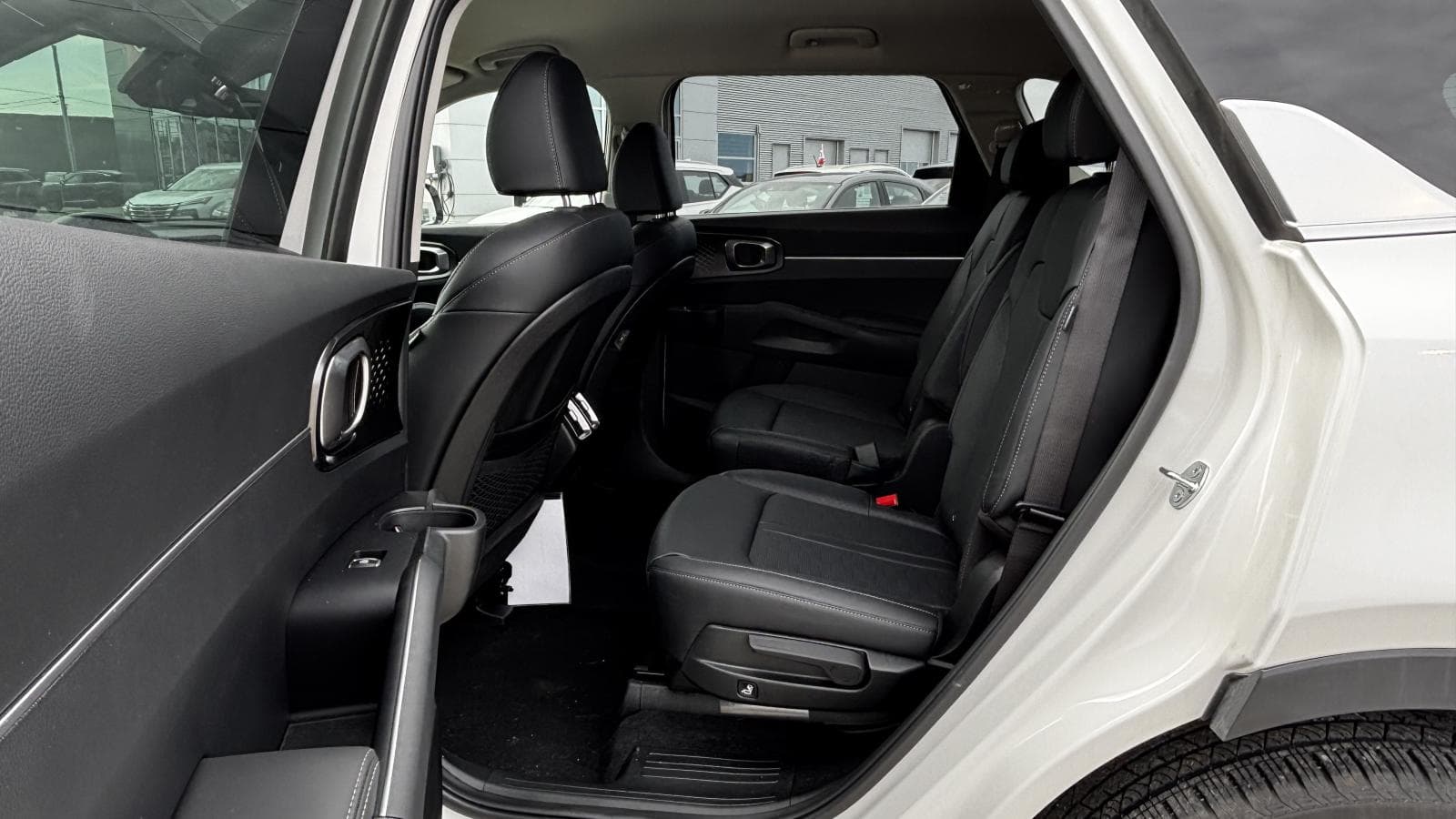 Kia Sorento 2025 — photo 11
