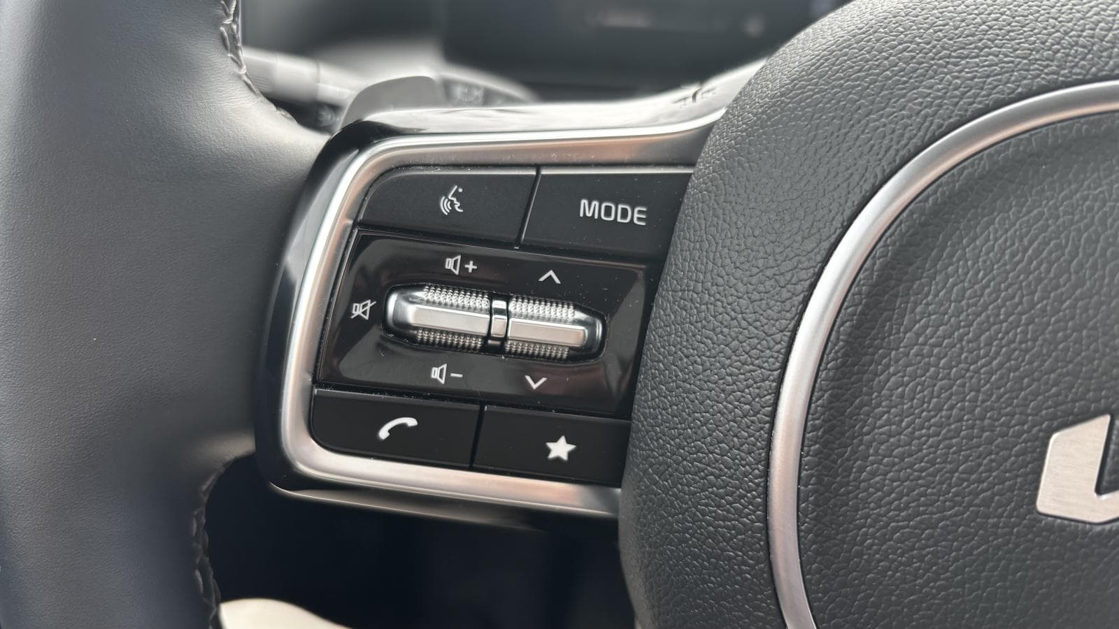 Kia Sorento 2025 — photo 13