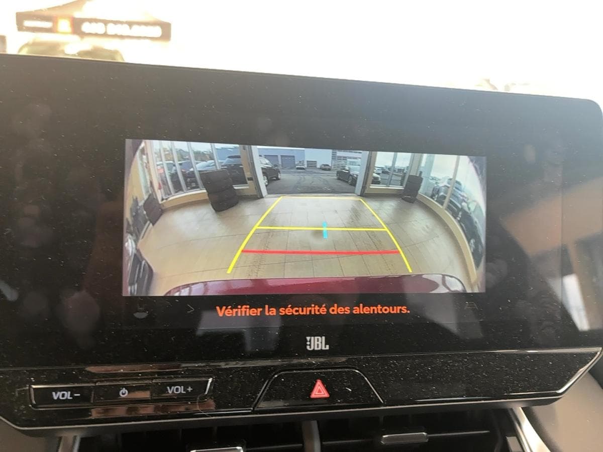 Toyota Venza 2024 — photo 13
