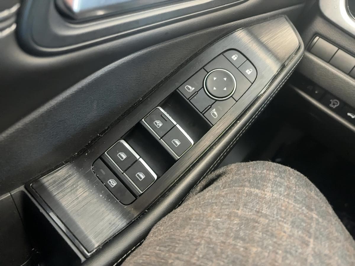 Nissan Rogue 2024 — photo 10