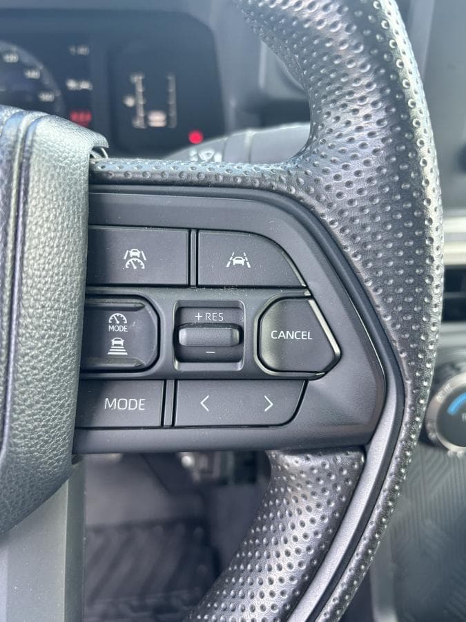 Toyota Tacoma 2024 — photo 13