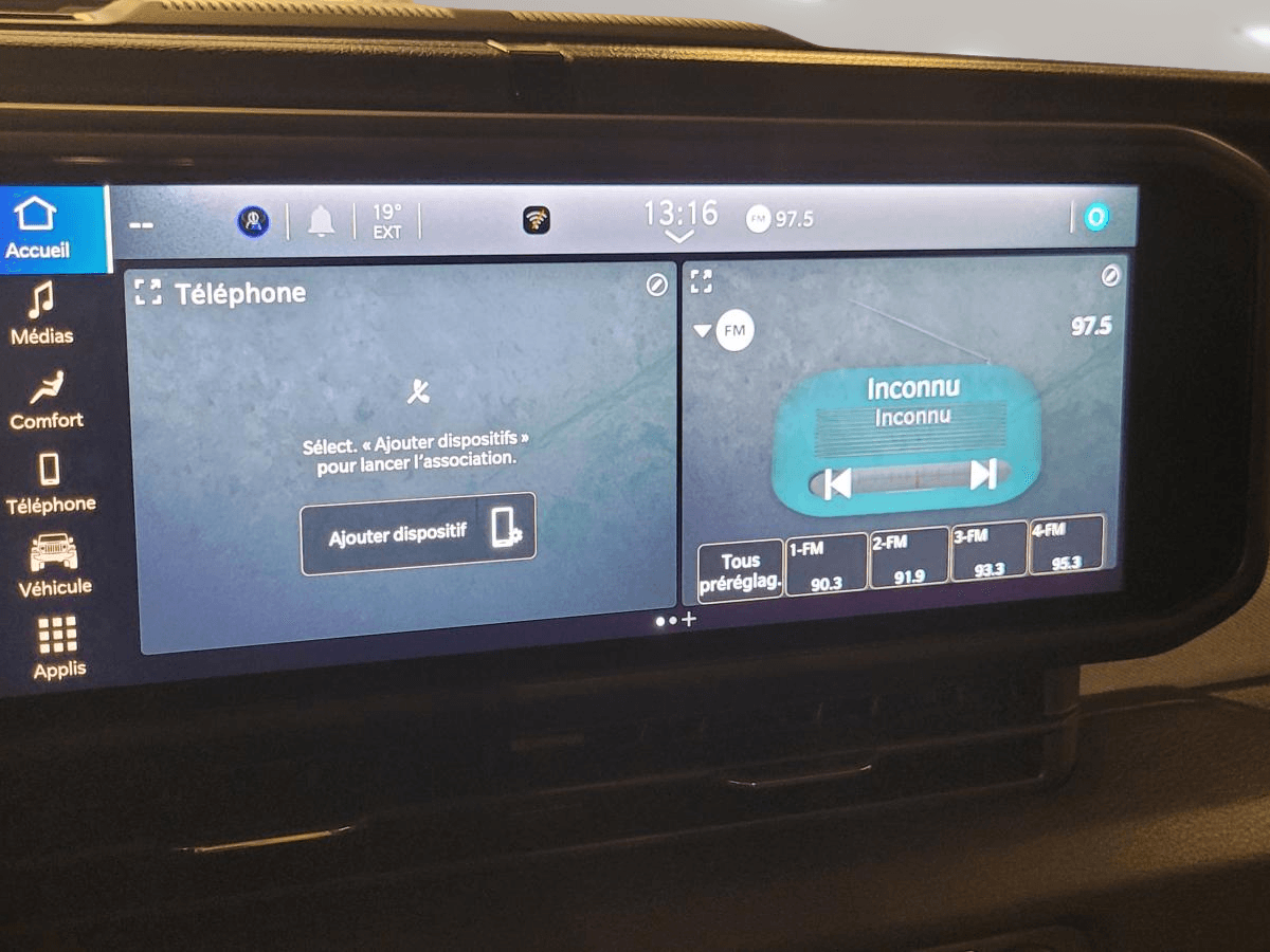 Jeep Wrangler 2024 — photo 16