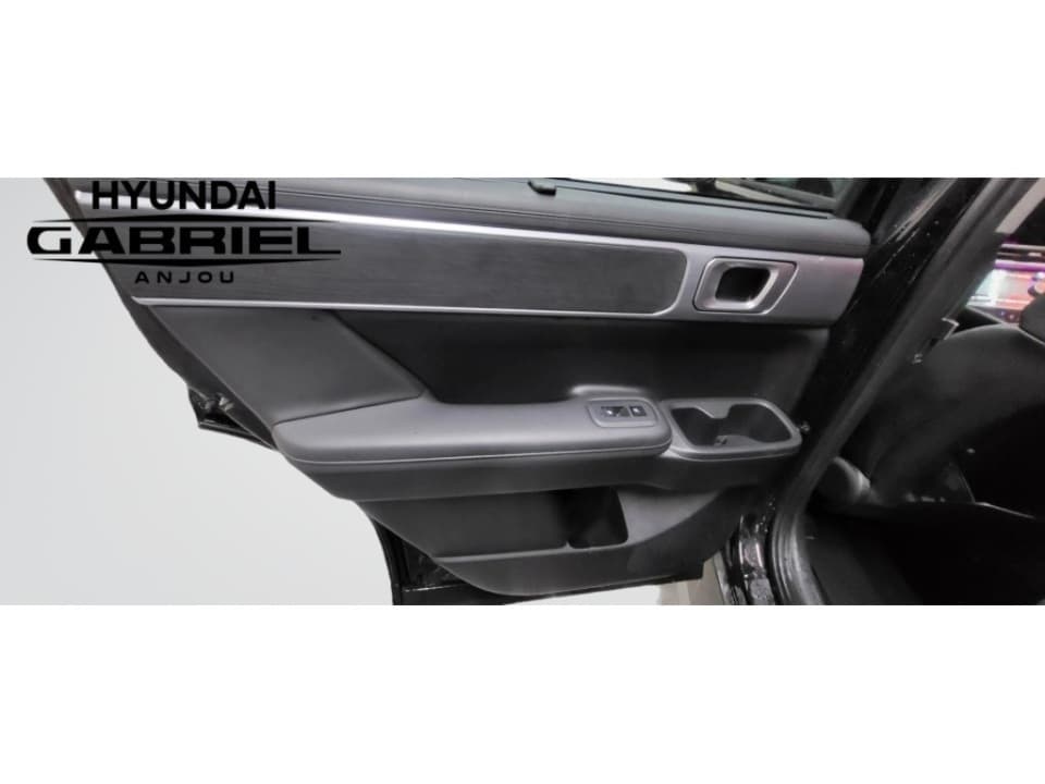 Hyundai Santa Fe 2024 — photo 14