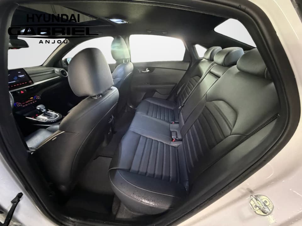 Kia Forte 2024 — photo 10