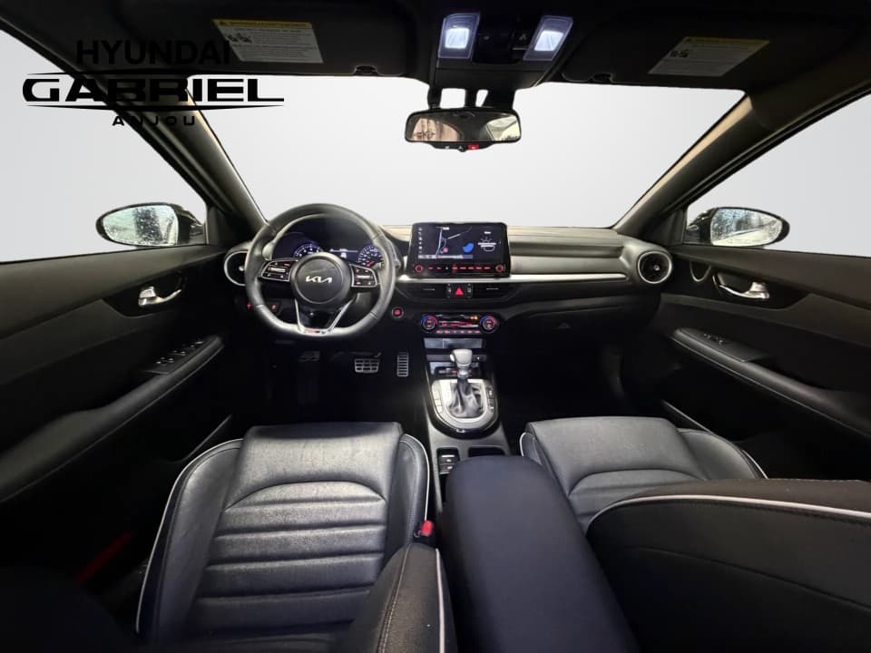 Kia Forte 2024 — photo 9