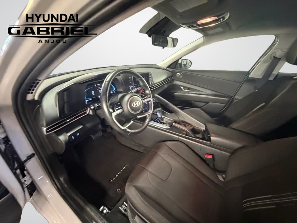Hyundai Elantra 2024 — photo 12