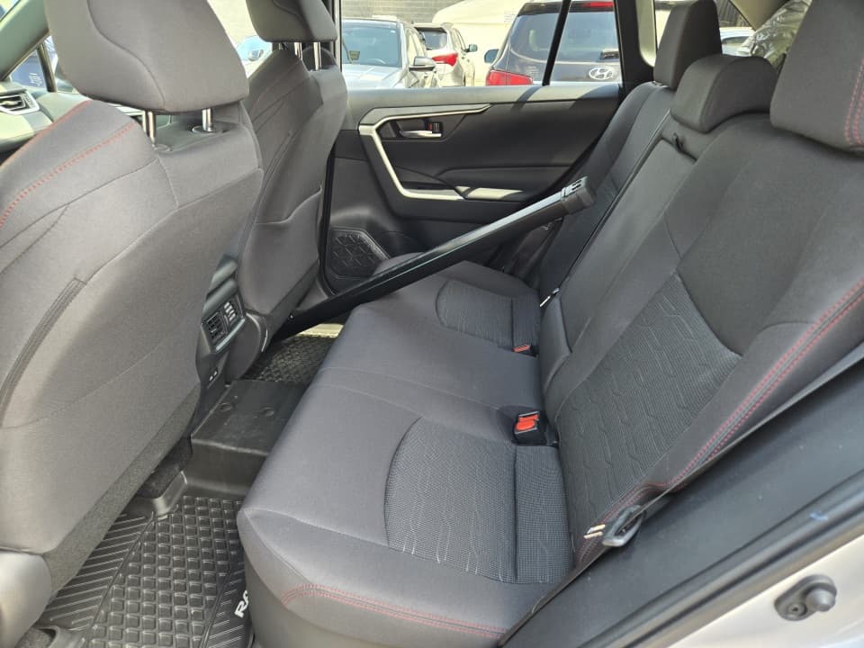 Toyota RAV4 Prime 2024 — photo 13