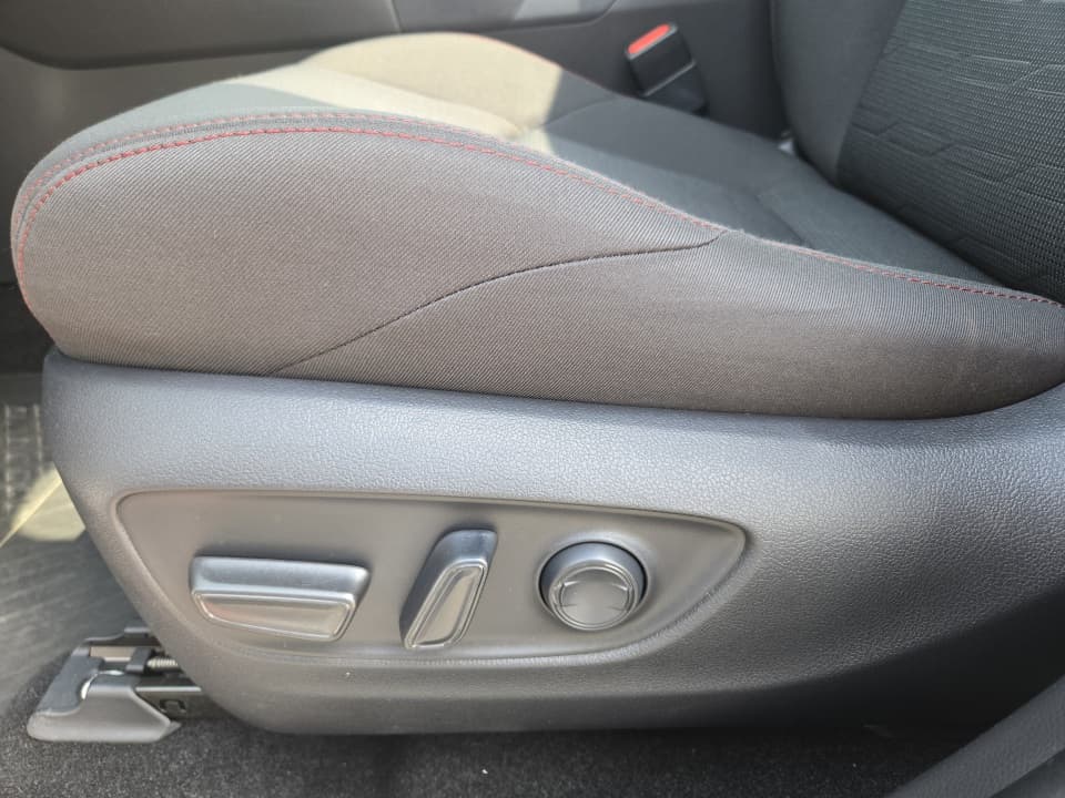 Toyota RAV4 Prime 2024 — photo 17
