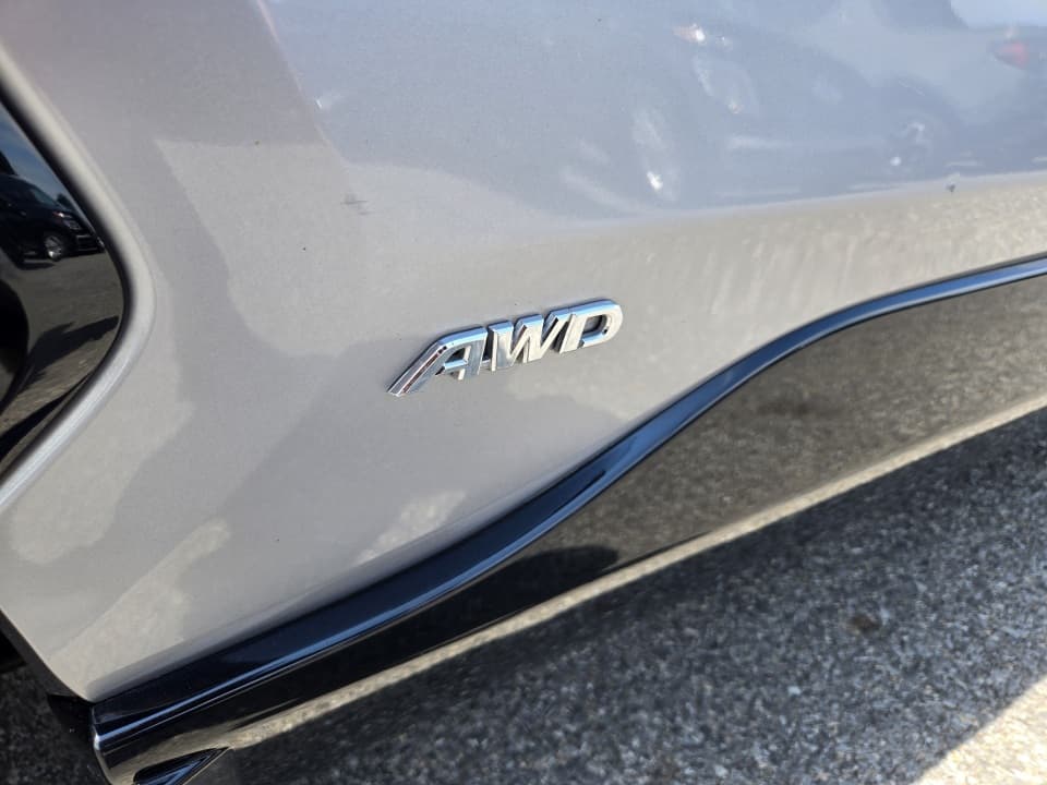 Toyota RAV4 Prime 2024 — photo 8