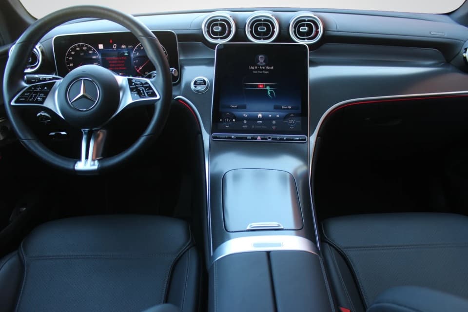 Mercedes-Benz GLC-Class 2025 — photo 13