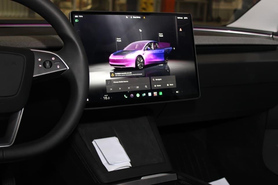 Tesla Model 3 2024 — photo 12