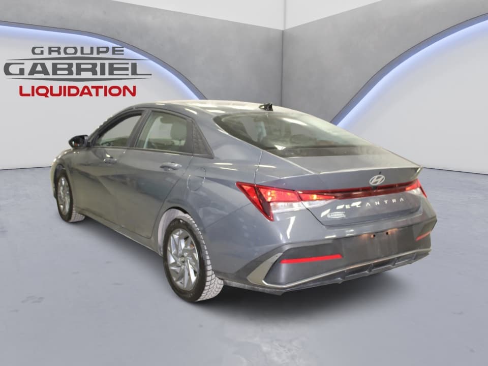 Hyundai Elantra 2024 — photo 3