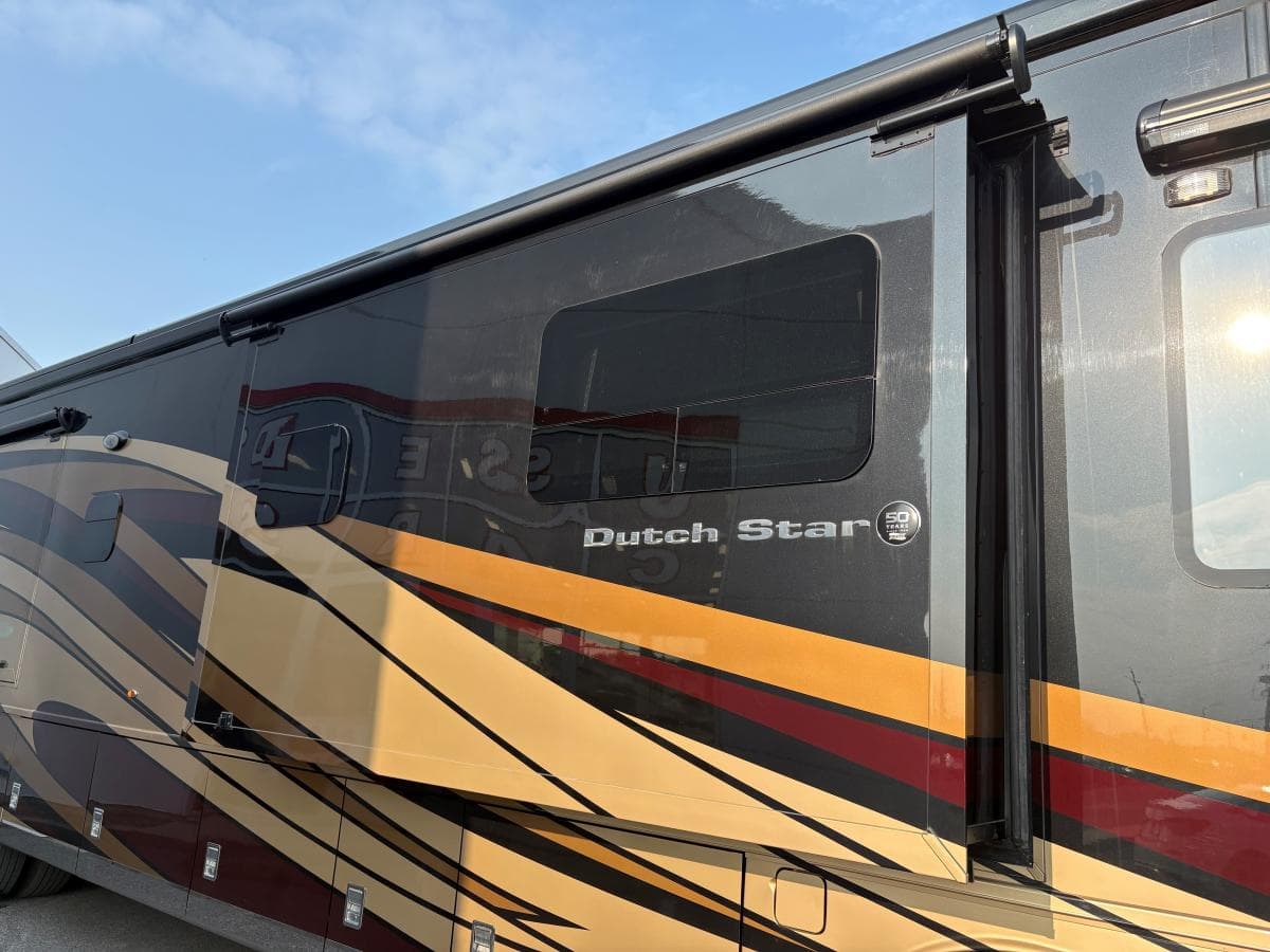 Newmar Dutch Star 2018 — photo 13