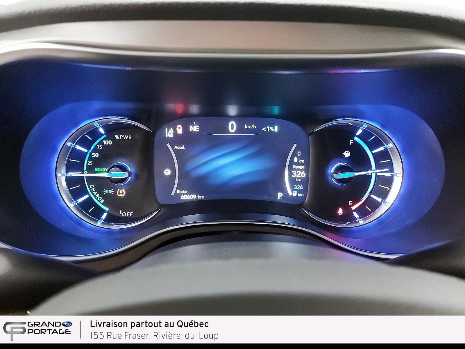 Chrysler Pacifica Hybrid 2023 — photo 15