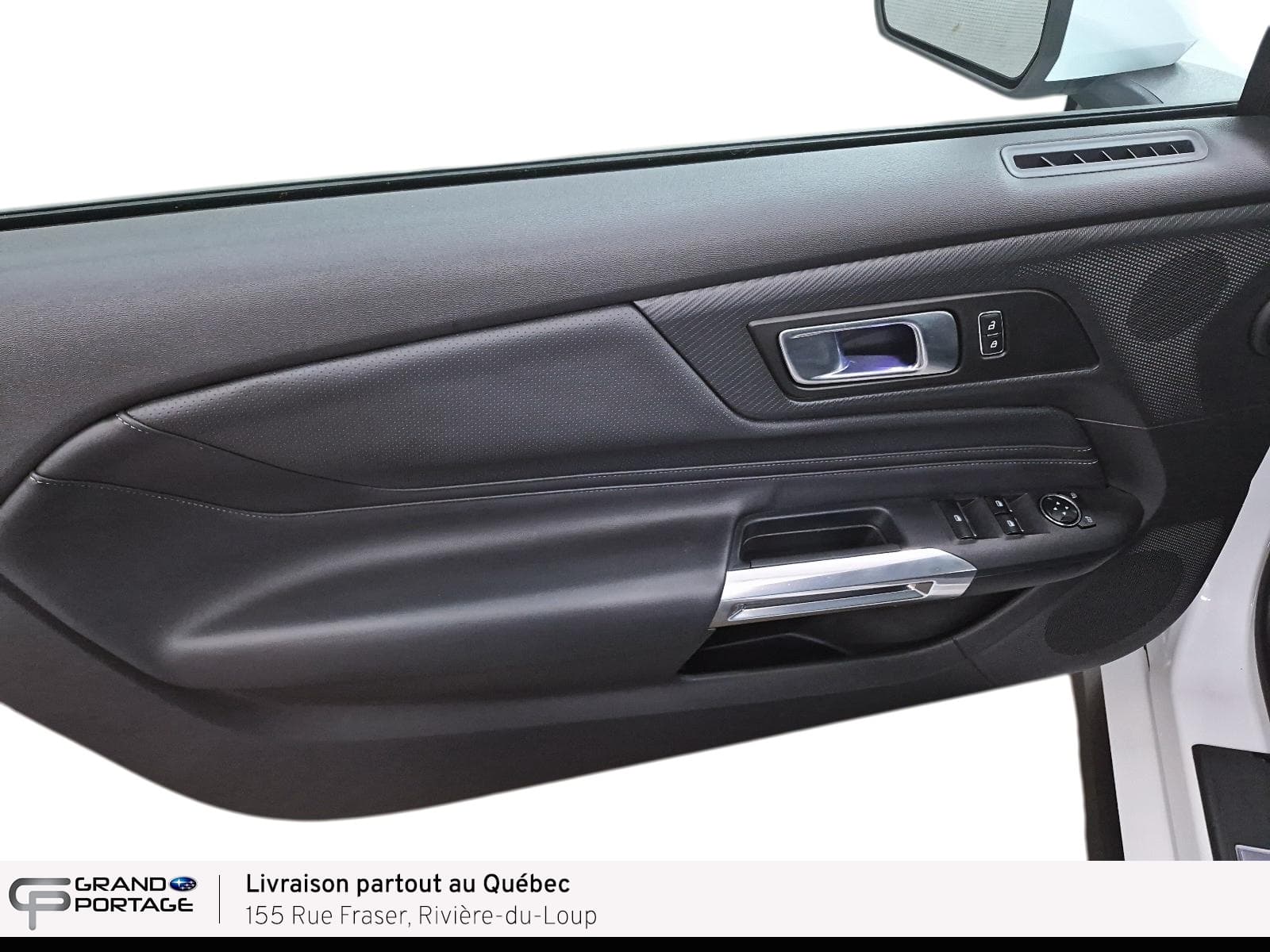 Ford Mustang 2025 — photo 11