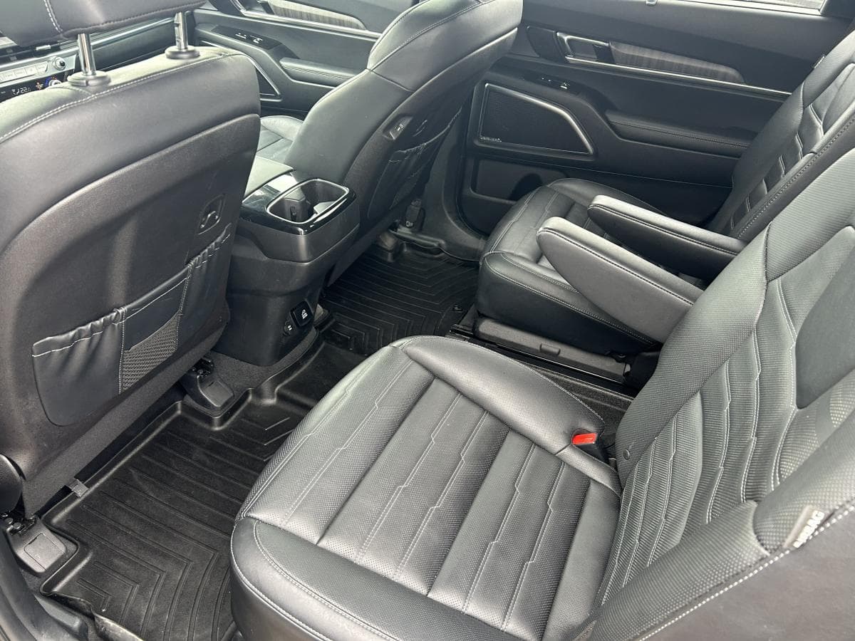 Kia Telluride 2023 — photo 15