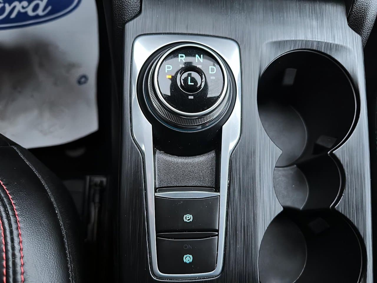 Ford Escape 2023 — photo 13