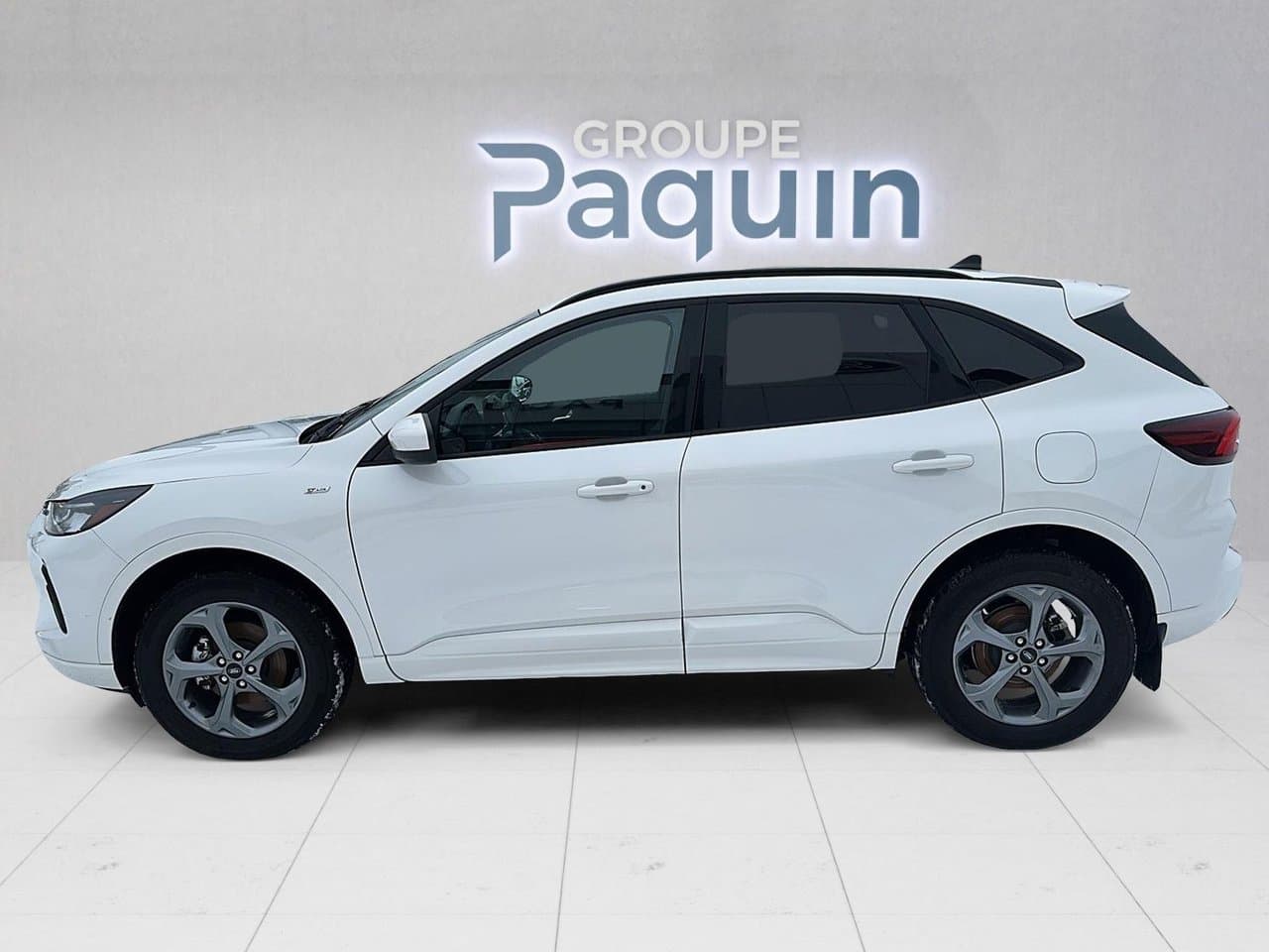 Ford Escape 2023 — photo 5