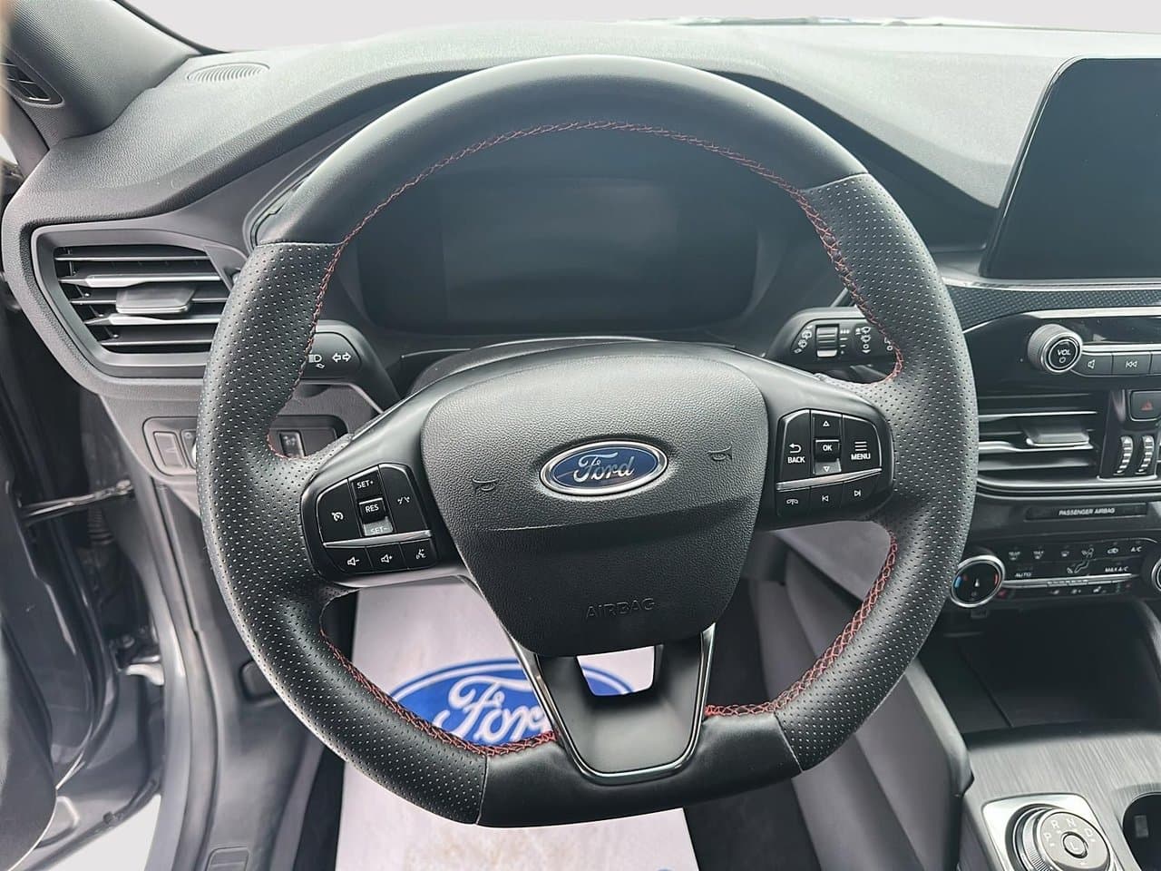 Ford Escape 2024 — photo 10
