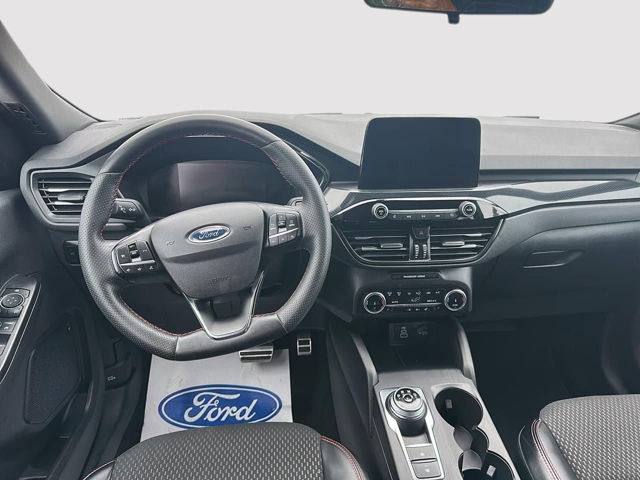 Ford Escape 2024 — photo 9