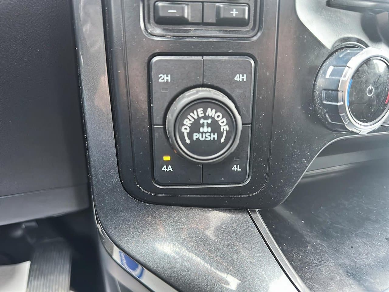 Ford F-150 2023 — photo 14