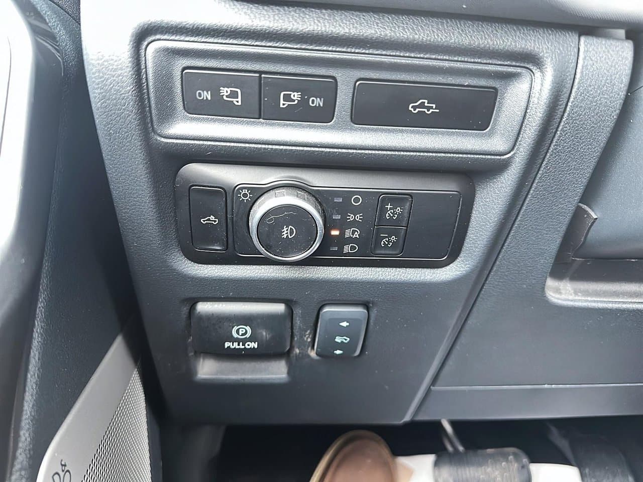Ford F-150 2023 — photo 19