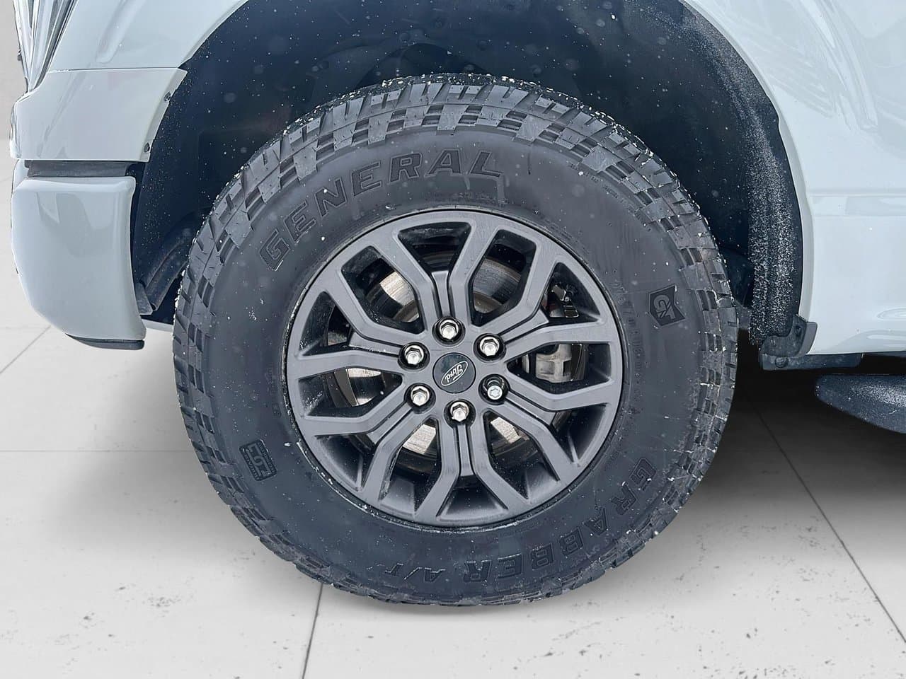 Ford F-150 2023 — photo 7