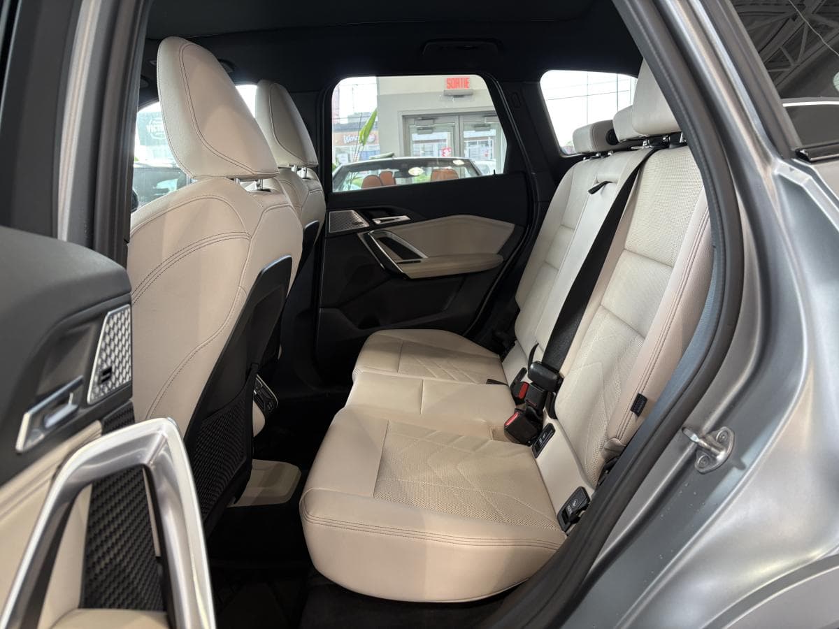 BMW X1 2023 — photo 9