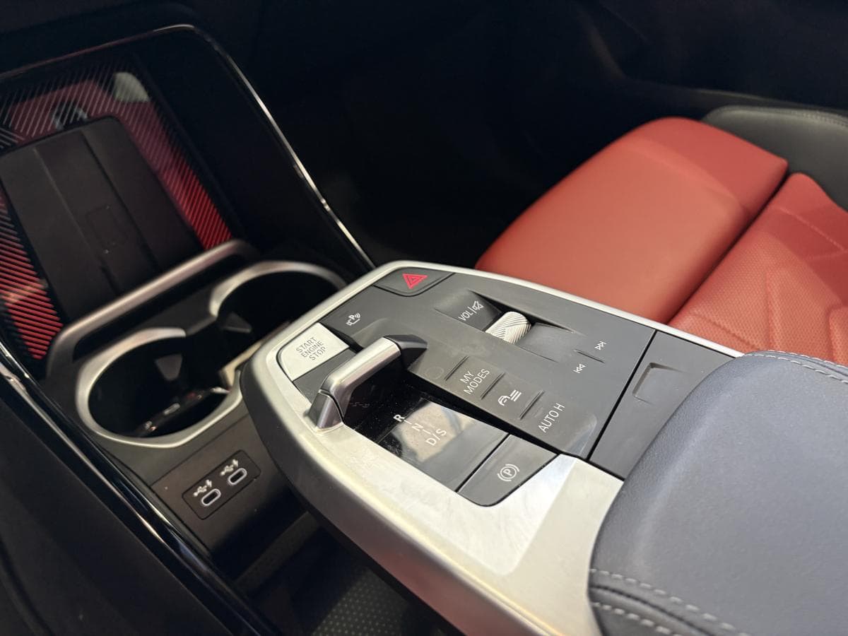 BMW X2 2024 — photo 11