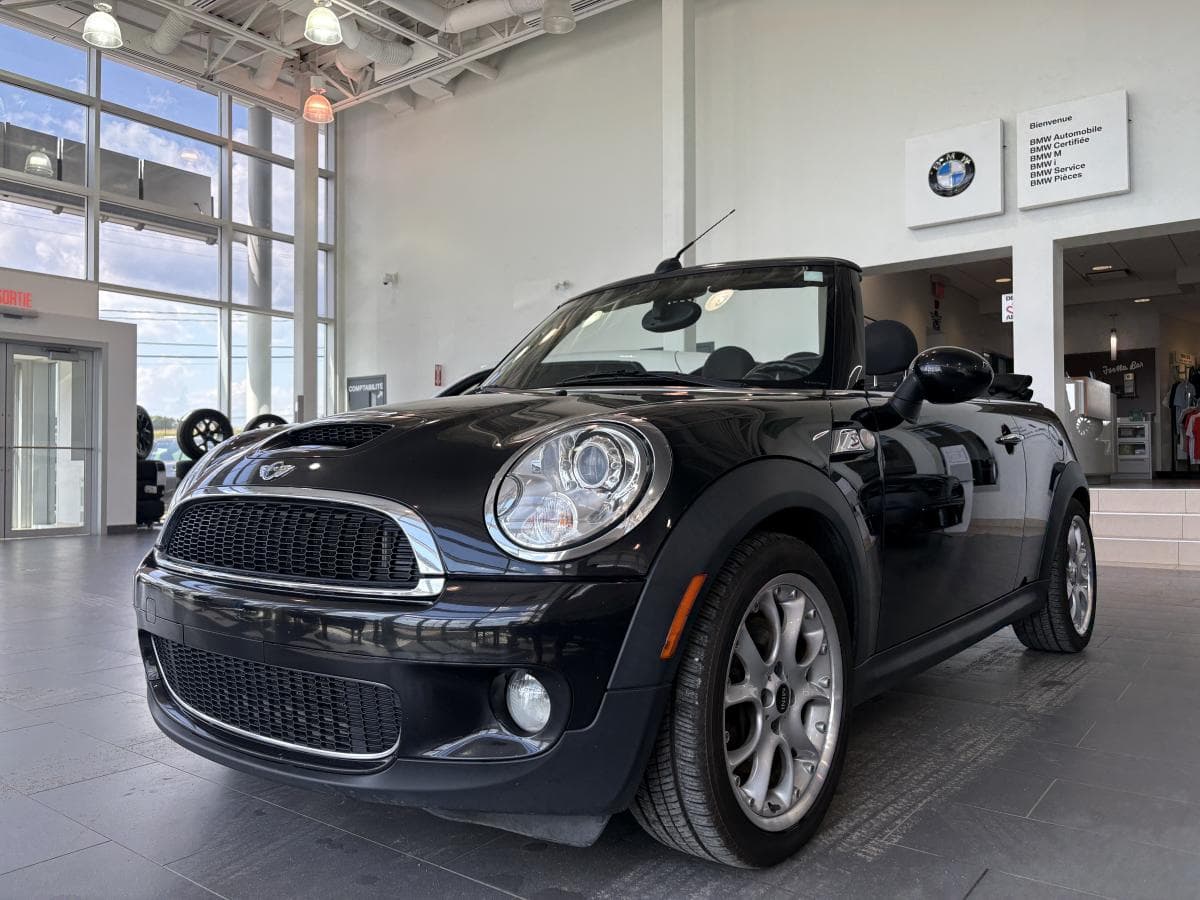 MINI Convertible 2010 — photo 3