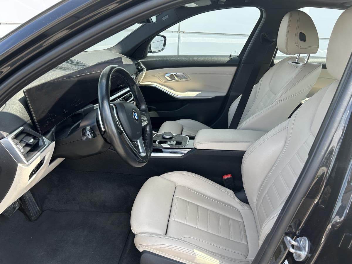 BMW 3 Series 2023 — photo 7